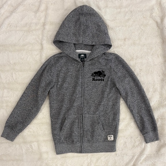 Roots kids Gray Zip-Up Hoodie Sweatshirt size youth Large - new - Picture 1 of 10